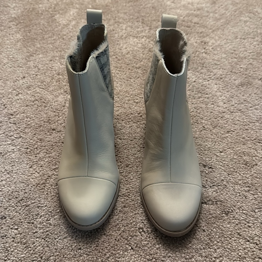 Toms Everly Sand Leather and Plaid Heeled Ankle Boot Women’s 6.5 NWT - Picture 2 of 12